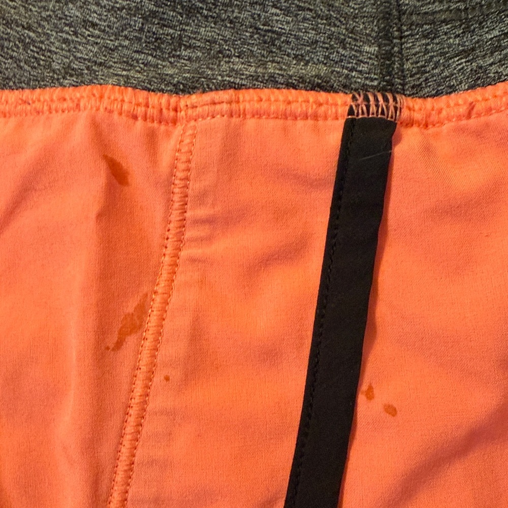 lululemon athletica Women's Coral and Charcoal Athletic Short - Picture 5 of 6